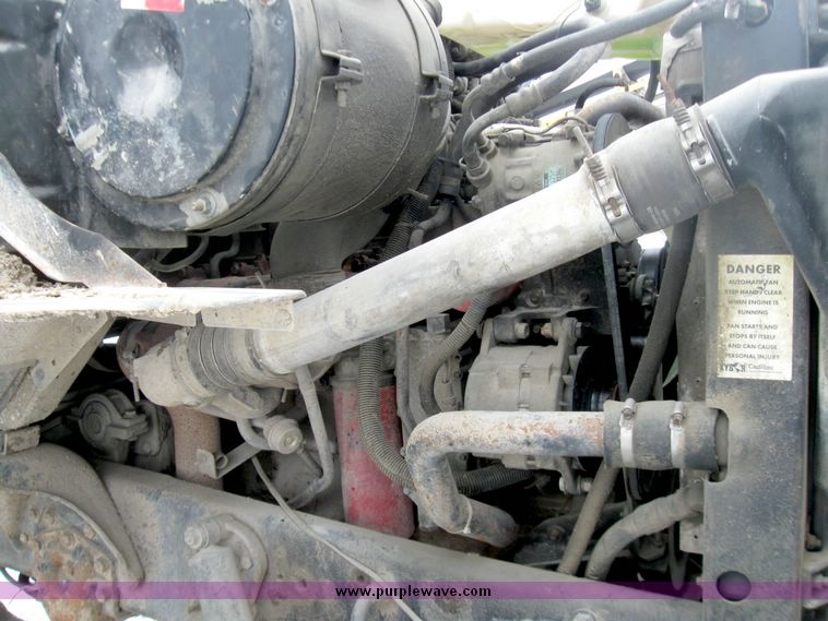 image for item 5154 1994 Ford L8000 tandem axle refuse truck