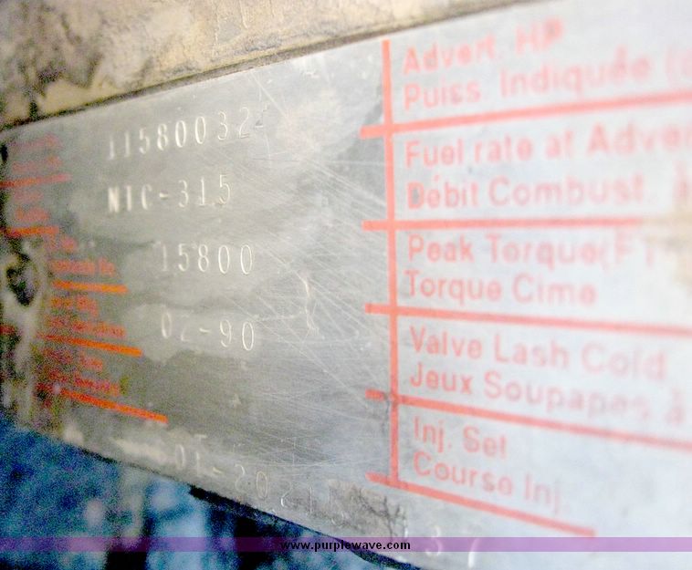 image for item 6626 1990 Freightliner dump truck