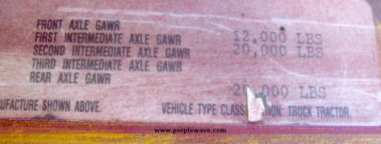 image for item 6628 1994 Freightliner dump truck