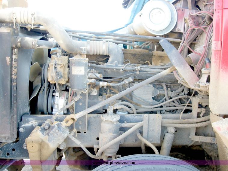 image for item 6628 1994 Freightliner dump truck