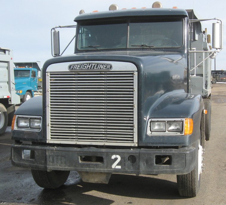 image for item 6633 1990 Freightliner dump truck