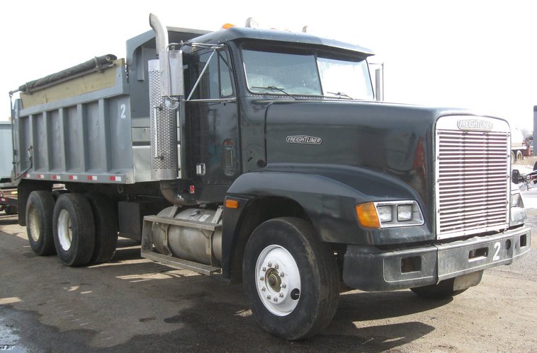 image for item 6633 1990 Freightliner dump truck