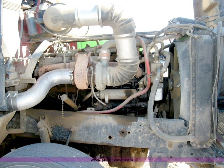 image for item 6633 1990 Freightliner dump truck