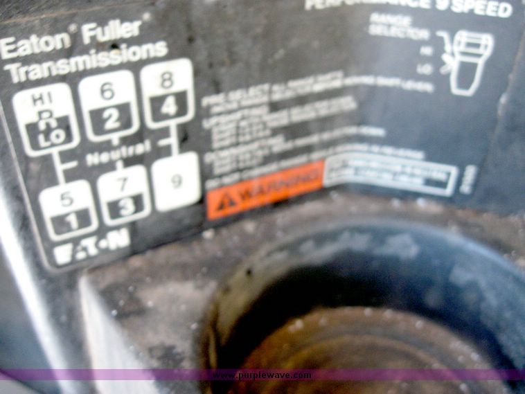 image for item 6634 1994 Freightliner dump truck