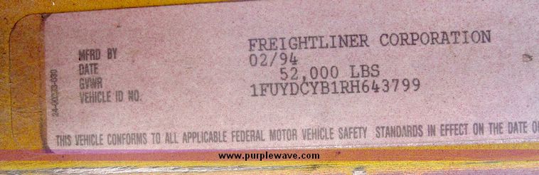 image for item 6634 1994 Freightliner dump truck