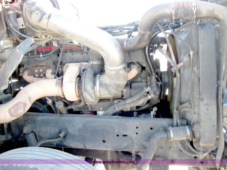 image for item 6634 1994 Freightliner dump truck