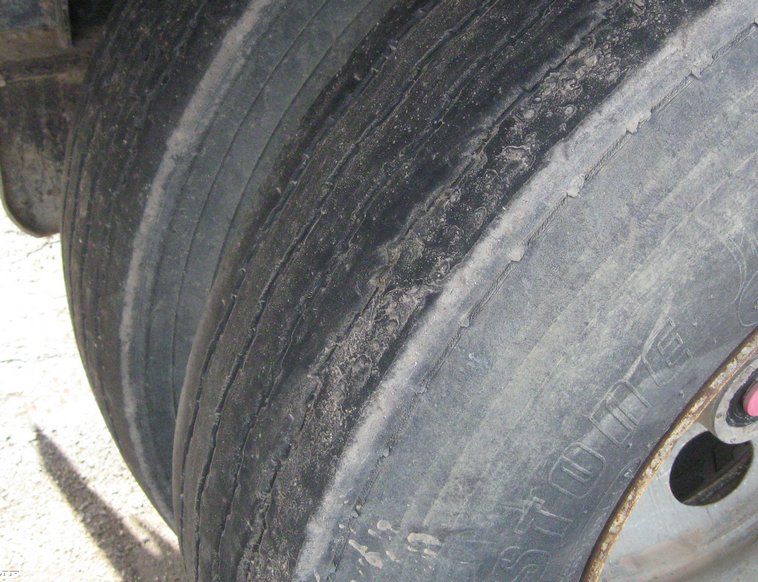 image for item 6797 1999 Neville Built 12' dump bed pup trailer