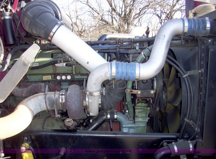 image for item 8068 1994 Freightliner Conventional FLD120 semi truck