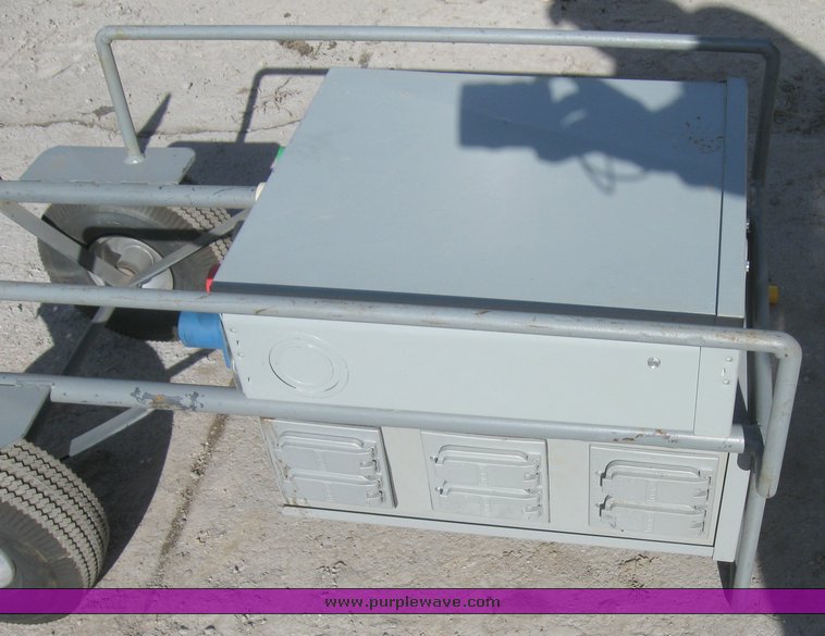 image for item 8077 Gehl Dynamite telehandler