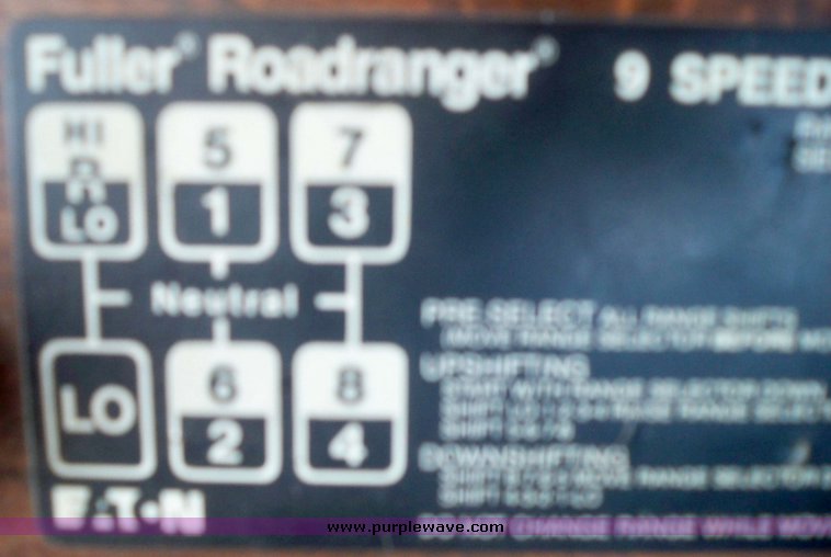 image for item 9000 1987 Peterbilt Conventional 357 truck