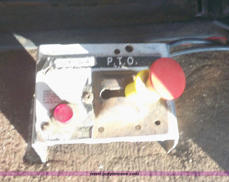 image for item 9000 1987 Peterbilt Conventional 357 truck