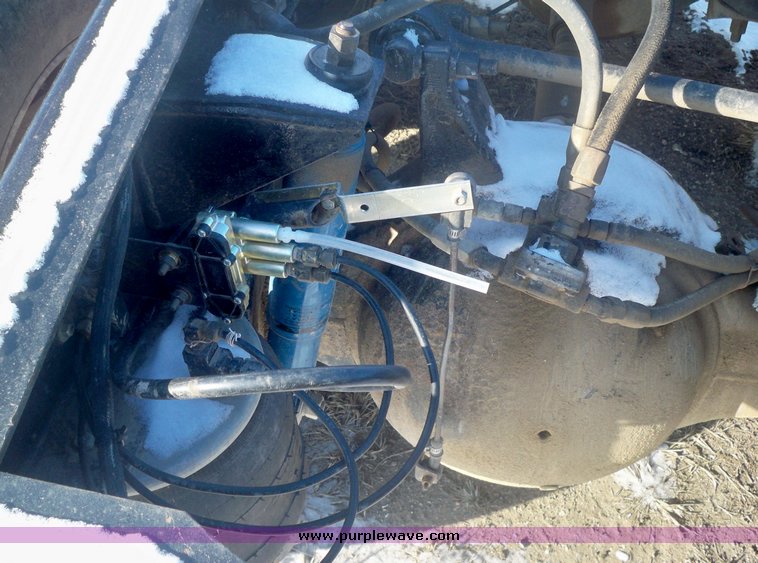 image for item 9000 1987 Peterbilt Conventional 357 truck