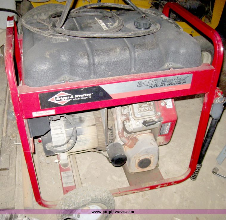 image for item 5188 Briggs & Stratton portable generator