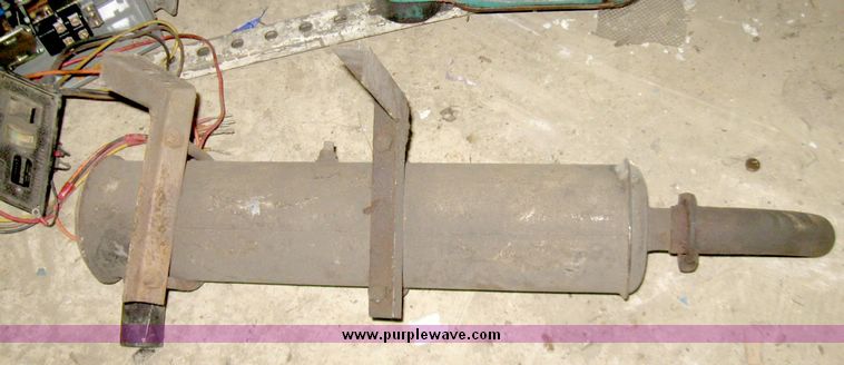 image for item 5189 Onan generator with disconnect box