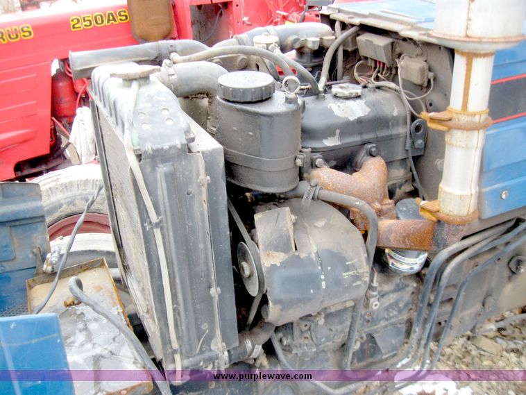 image for item 5190 1993 Long 2310 utility tractor