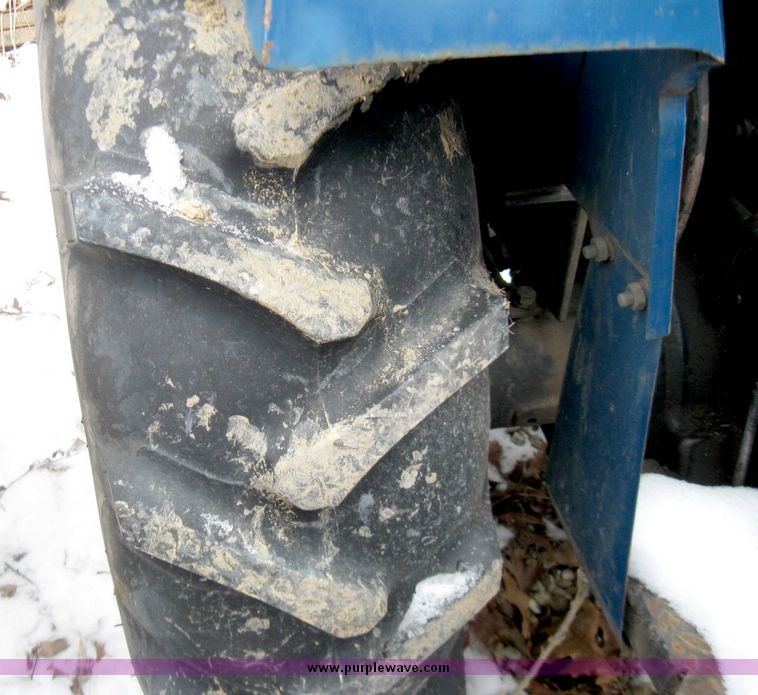 image for item 5190 1993 Long 2310 utility tractor