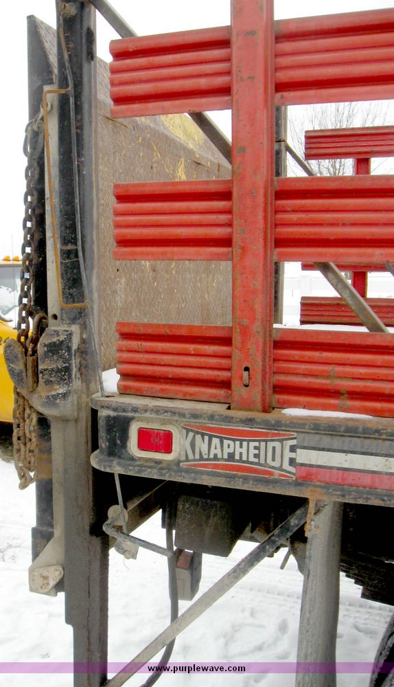 image for item 5194 1997 GMC C7H042 truck