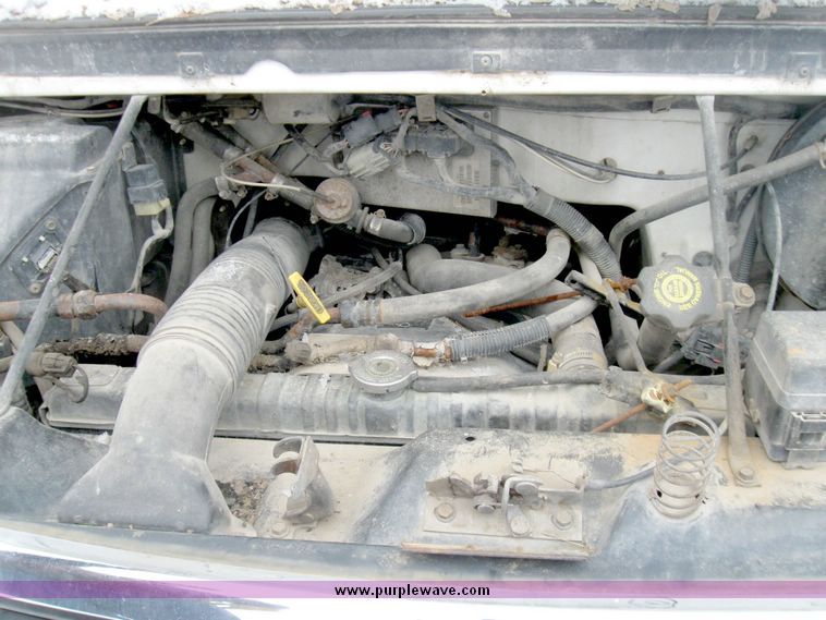 image for item 5197 1997 Dodge Ram Wagon B3500