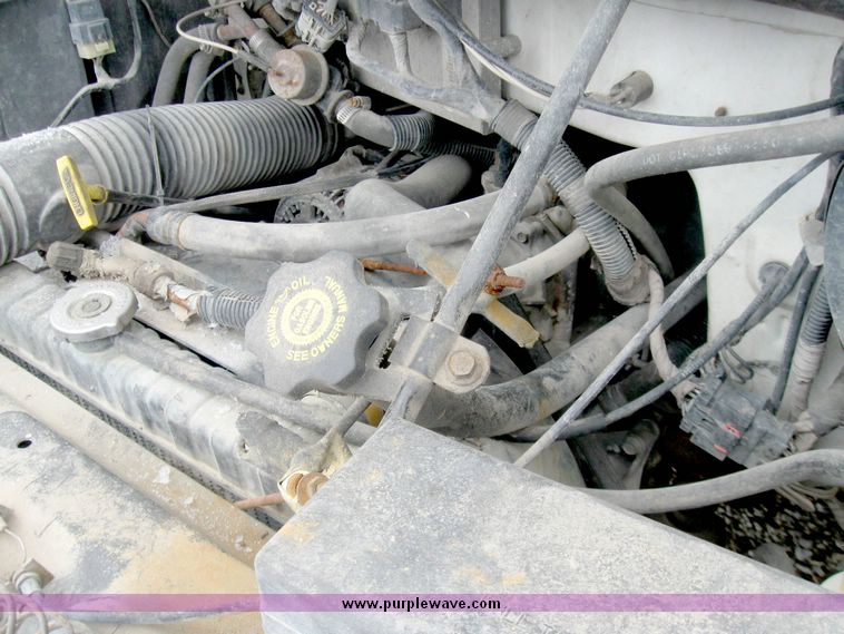 image for item 5197 1997 Dodge Ram Wagon B3500