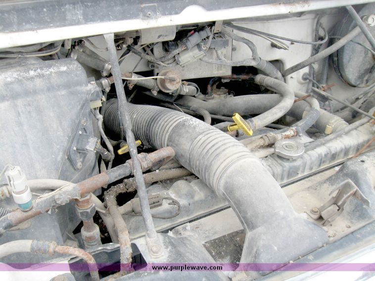 image for item 5197 1997 Dodge Ram Wagon B3500