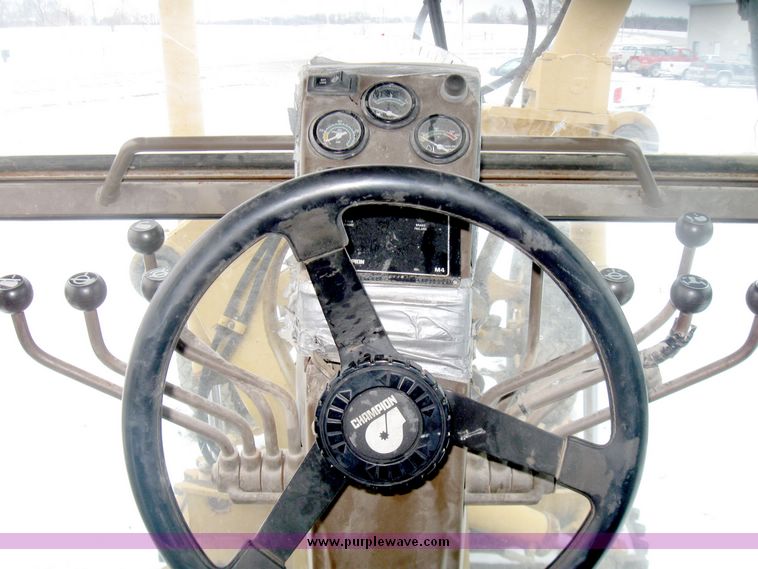 image for item 5199 Champion 720A VHP motor grader