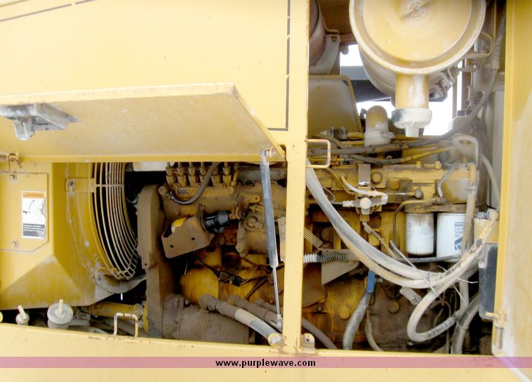 image for item 5199 Champion 720A VHP motor grader