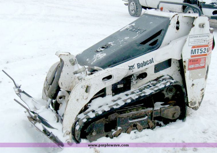 image for item 5202 2005 Bobcat MT52 mini track loader