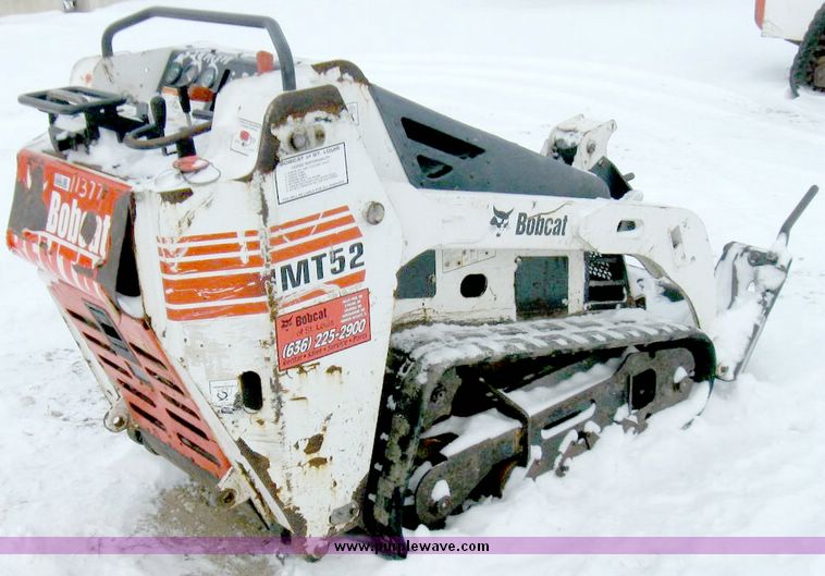 image for item 5202 2005 Bobcat MT52 mini track loader