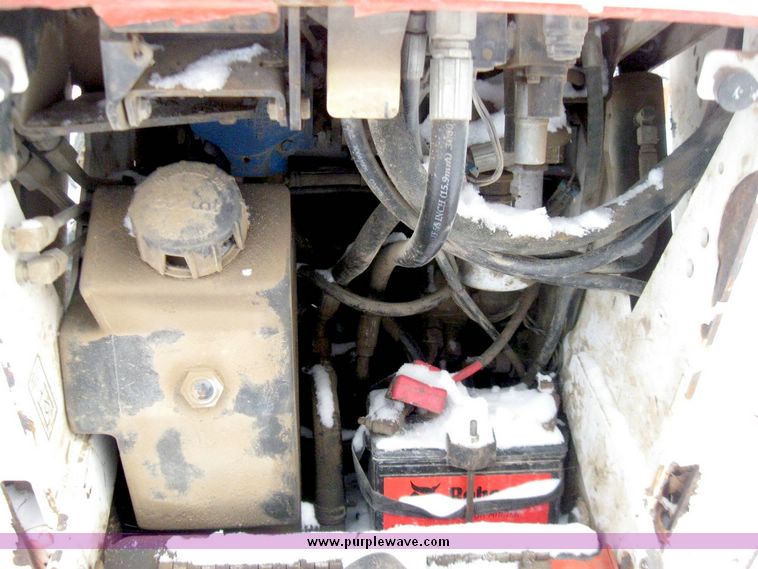 image for item 5202 2005 Bobcat MT52 mini track loader