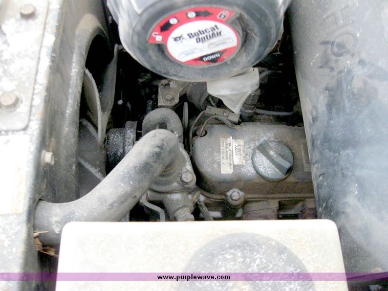 image for item 5202 2005 Bobcat MT52 mini track loader