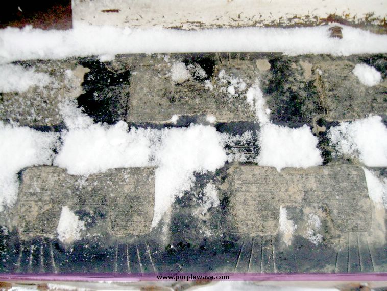 image for item 5202 2005 Bobcat MT52 mini track loader