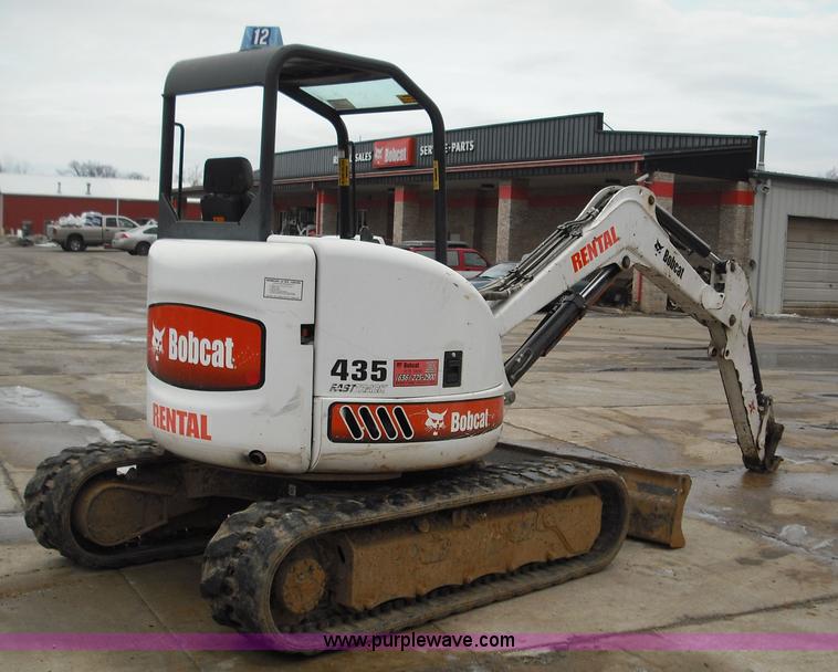 image for item 5204 2005 Bobcat 435H compact excavator
