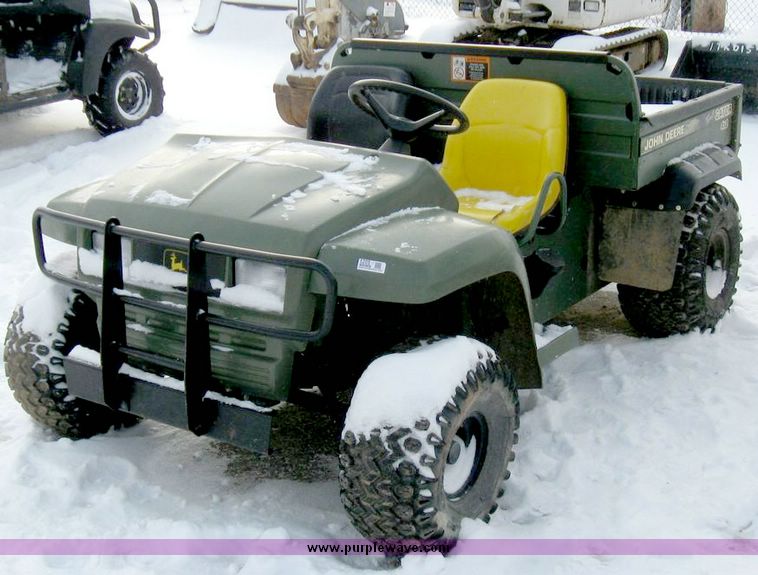 image for item 5205 John Deere Trail gator