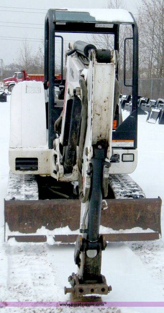 image for item 5207 2005 Bobcat 328 compact excavator