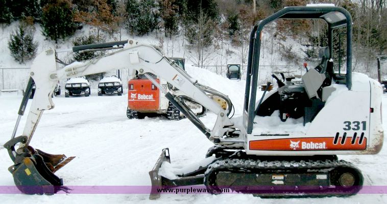 image for item 5210 2006 Bobcat 331G compact excavator