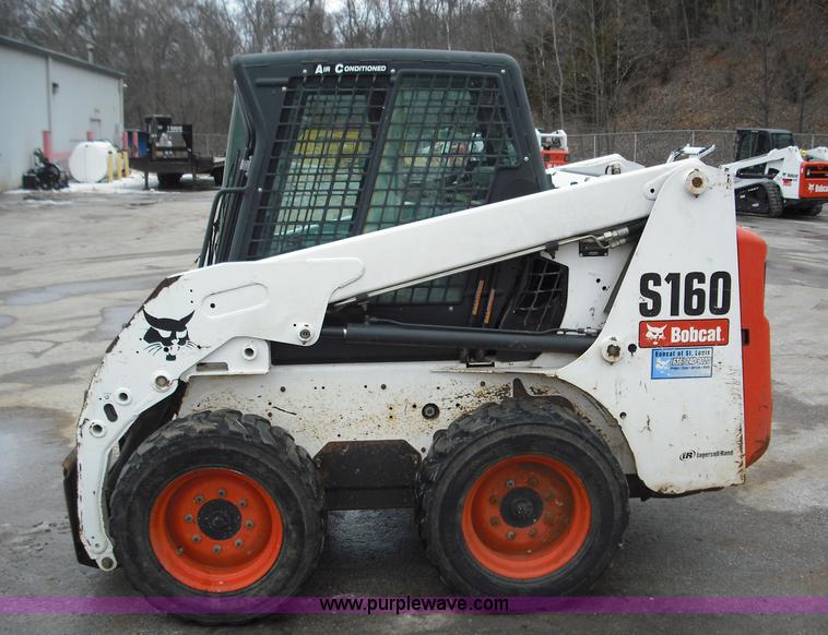 image for item 5211 2006 Bobcat S160 skid steer
