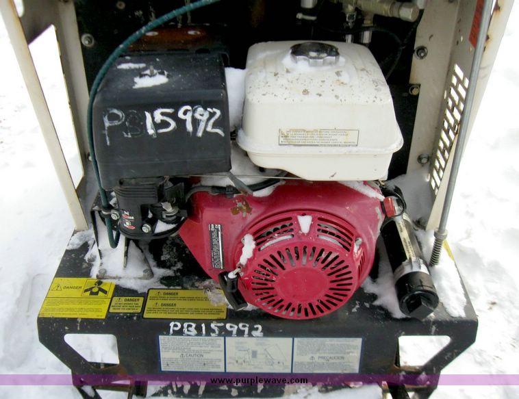 image for item 5212 2006 Miller MB16 Power Buggy