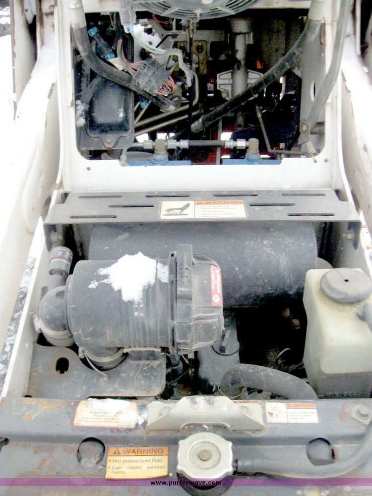 image for item 5214 2005 Bobcat MT52 mini track loader