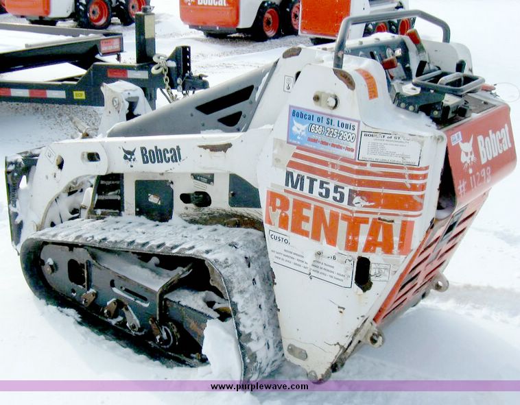 image for item 5215 2005 Bobcat MT55 mini track loader