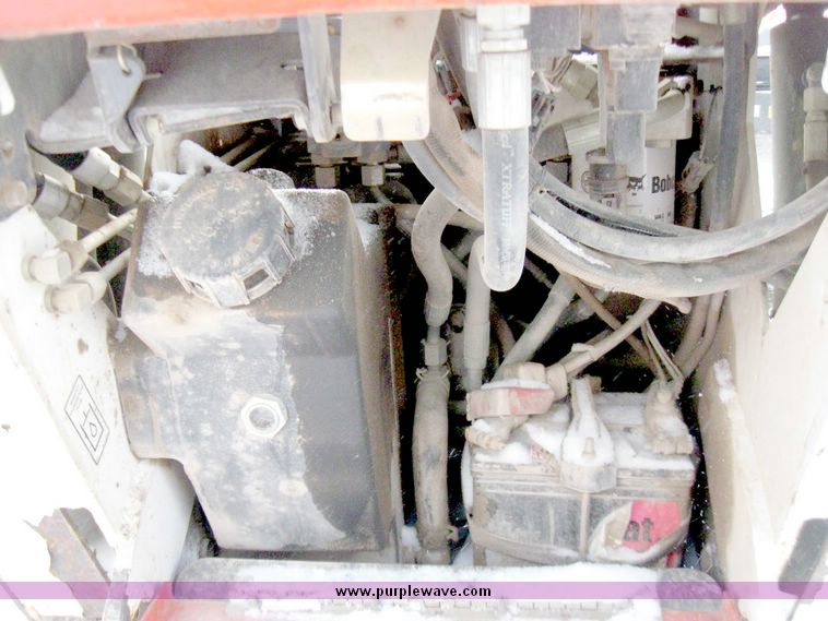 image for item 5215 2005 Bobcat MT55 mini track loader