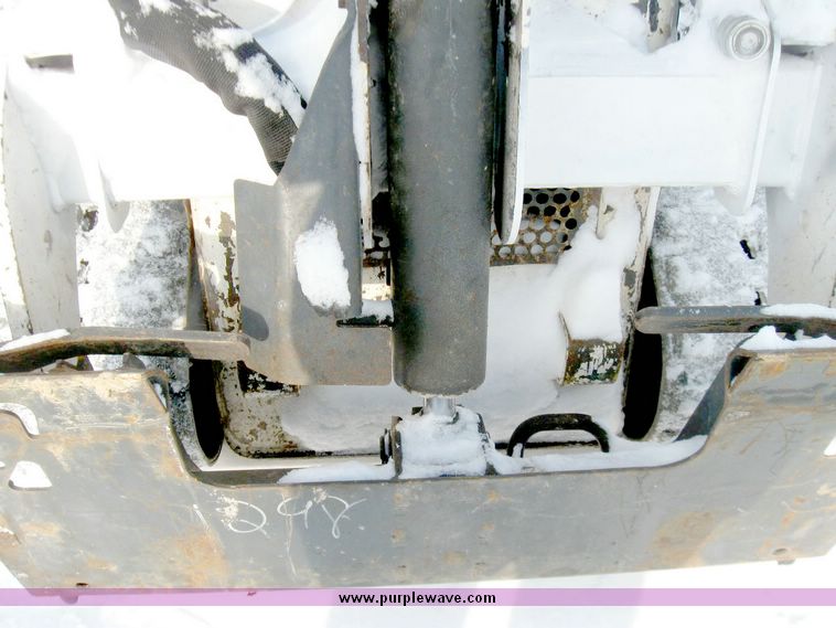 image for item 5215 2005 Bobcat MT55 mini track loader