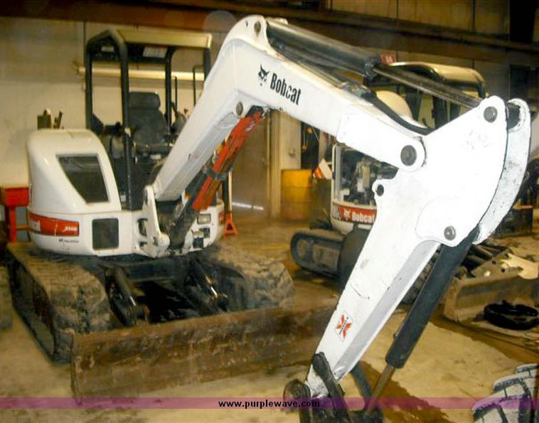 image for item 5216 2005 Bobcat 435L compact excavator