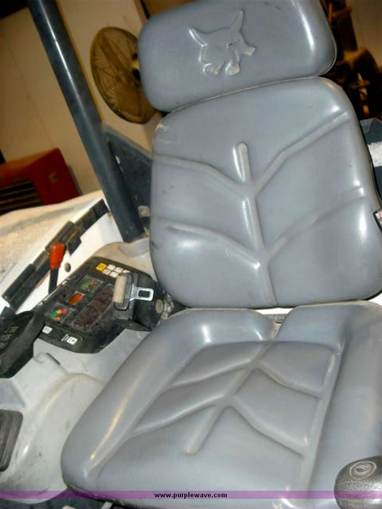 image for item 5216 2005 Bobcat 435L compact excavator