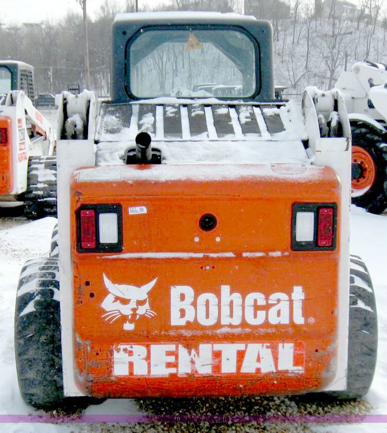 image for item 5217 2005 Bobcat S220 skid steer