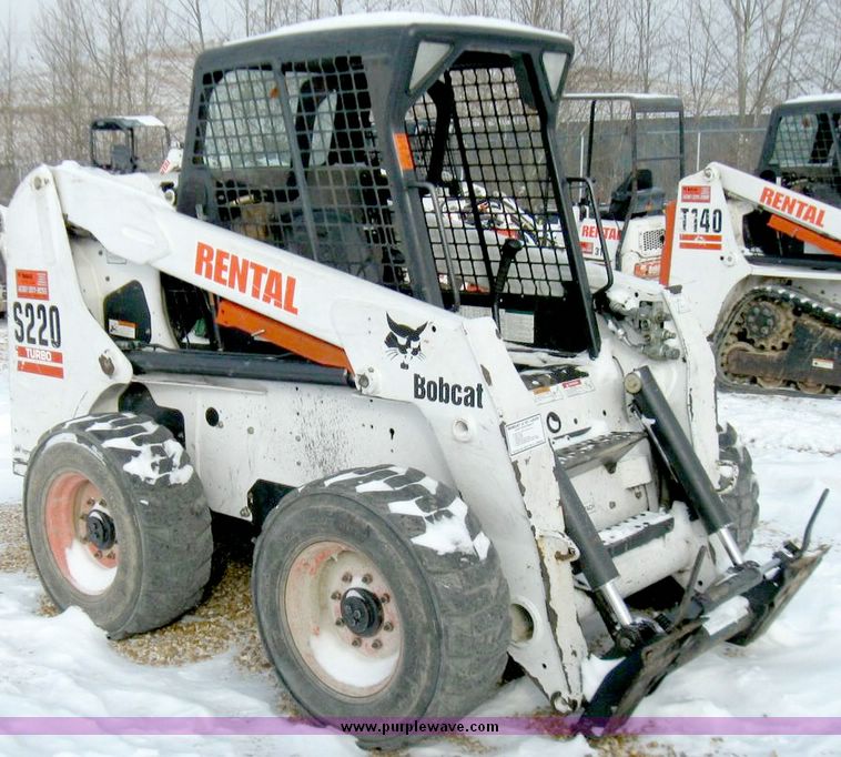 image for item 5217 2005 Bobcat S220 skid steer