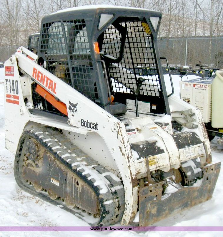 image for item 5218 2005 Bobcat T140 compact track loader