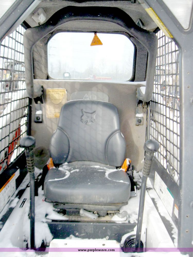 image for item 5218 2005 Bobcat T140 compact track loader