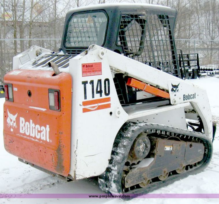 image for item 5219 2005 Bobcat T140 compact track loader