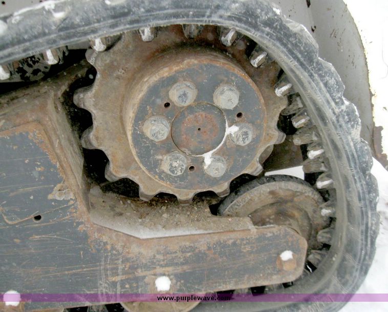 image for item 5219 2005 Bobcat T140 compact track loader