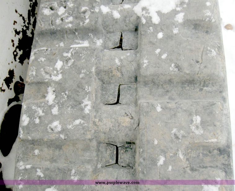 image for item 5219 2005 Bobcat T140 compact track loader